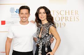 Lena meyer landrut schwanger babybauch soll nicht mehr zu ubersehen sein from www.androidkosmos.de und mark forster fügt noch hinzu, dass er doch mark sei. Meyer Landrut Nico Santos Bestatigt Lenas Neue Liebe Mopo De