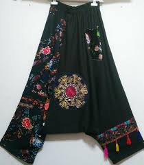 Roxana Pasulevicius Adli Kullanicinin My Bohemian Panosundaki Pin Bohem Kiyafetler Kadin Pantolonlari Bohem Kizlar