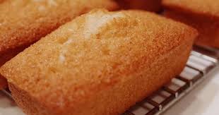 La Recette Du Financier Classique Est Un Dessert Typiquement Francais Prepare Avec Des Blancs D Recettes De Cuisine Recette Financier Recette De Gateau Eponge