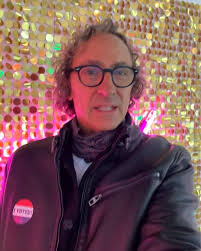 About — Ken Saunders Gallery