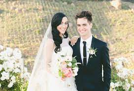 Glamorous Malibu Wedding Sarah Brendon Malibu Wedding Brendon Urie Wedding Panic At The Disco