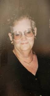 Kim Strawn's Instagram, Twitter & Facebook