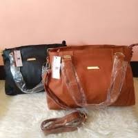 Pertahankan servis & mutu barang2nya yah👍👍👍 Daftar Harga Tas Wanita Elizabeth Original Bulan Juni 2021