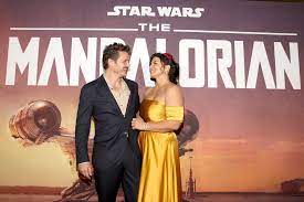 Get A Glimpse Under The Mandalorian S Helmet With These Pictures Of Pedro Pascal Pedro Pascal Disney Plus Mandalorian