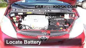 Cushion shield with side air bag, 2004, inner without power seat, stone. How To Jumpstart A 2004 2010 Toyota Sienna 2009 Toyota Sienna Xle 3 5l V6