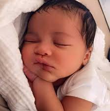 Esto ya está en la calle,"MALA MUJER" espero les guste❤ Somos la Corte in  the house 💥💥 . . . . . . . . . . . . #trap #trapmusic #14febrero  #malamujer...