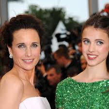 Andie macdowell (born april 21, 1958) is an american actress and former fashion model. Andie Macdowell This Is Her Gorgeous Daughter Margaret Qualley