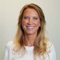 400+ profilů „Centner“