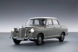 Grosse Manner Mutige Frauen Legendare Autos Die Mercedes Chronik Des Jahres 1951 Classic Mercedes Mercedes Benz Amg Mercedes Benz Autos