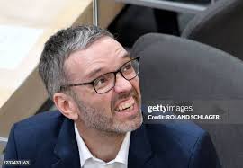 120 Sue Herbert Stock Photos, High-Res Pictures, and Images