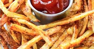 Recette De Frites Maison Sans L Aide De La Friteuse Recettes Ma Fourchette French Fries Baked Recipes Oven Baked French Fries