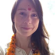 Fiona Ng (@FionaNgYoga)