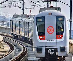 While the delhi metro and public buses have been allowed to ply with. Delhi Lockdown Delhi Metro To Operate During 6 Day Lockdown Dmrc Releases Schedule Check New Timings