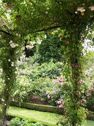 The Alnwick Garden Uk Backyard Landscaping Designs Garden Inspiration Beautiful Gardens