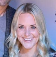 Amanda Maynard's Instagram, Twitter & Facebook