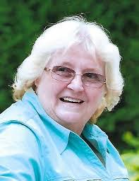 Janet Chatman's Instagram, Twitter & Facebook