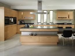 Wohnideen Fur Kuche Ein Einladendes Kuchendesign Kreieren Neu Haus Designs Kuchen Design Moderne Kuche Kuchendesign