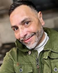 Don Quijote Dental Care! Construyendo Sonrisas. . . . . . . . . . .  #donquijotedentalcare #drluisislas #odontologos #odontolovers #odontologia  #comedia #saludbucal #saludbucodental #dentristylife #dentristy #odonto  #dentistryworld #dentista #dentist ...