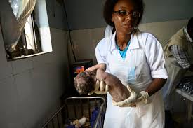 There are about 27,000 midwives what do midwives do? Nigeria S Flying Midwives Are Helping Save Moms And Babies Time