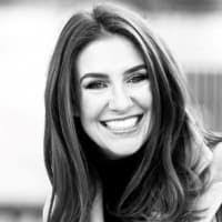 Jodi Paulson's Instagram, Twitter & Facebook