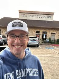 I've been dealing with headaches for the past few days so First Lady Of  Manvel recommended I go see Bergeson Chiropractic Clinic in Friendswood. It  was a great visit and I definitely