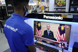To call an ambulance anywhere in malaysia dial 999. G7sl5z6iwor1em