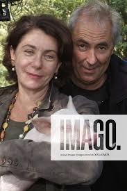 Regisseur Peter Timm und Kirsten Niehuus und Rennschwein Rudi anlässlich  eines Pressetermins am Set