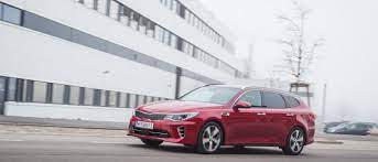 First generation cars were mostly marketed as the optima, although the kia magentis name was used in europe and canada when sales began there in 2002. Kia Optima Sw Gt 2 0 T Gdi Rendezvous Mit Dem Traum Kombi Autofilou