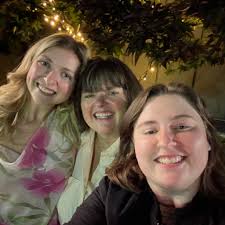 Car speeds into driveway, residents urged to slow down