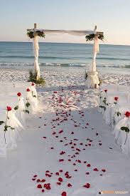 Freeze Dried Rose Petals From Www Petalgarden Com Will Look Great On The Beach At Your Wedding Outdoor Hochzeit Strandhochzeit Hochzeit