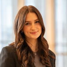 I am excited to share that I will be joining KingSett Capital as a  Mortgages Intern this Summer!