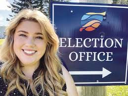 Two candidates vie for council seat