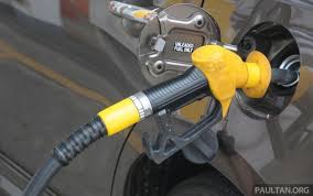 But factors like competition, supply and demand also play a major role in fluctuations in fuel prices. Ron 95 Petrol Price Now Capped At Rm2 08 Per Litre Paultan Org