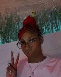 Kayla Latham's Instagram, Twitter & Facebook