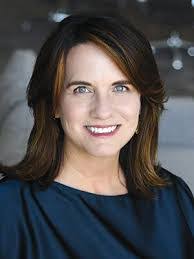 Kristen Weaver's Instagram, Twitter & Facebook