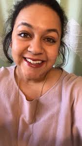 At least my Bella will do her hair ❤️