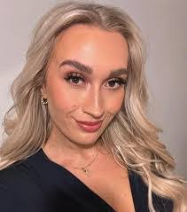 Abbie Prevatt's Instagram, Twitter & Facebook