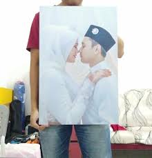 Jom print dengan kami hanya 100kepingrm35 www.wasap.my/60102511652 see more of print gambar murah on facebook. Wallframe Printing Murah Wall Frame Poster Kahwin Gambar Home Furniture Home Decor On Carousell