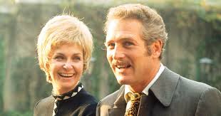 Paul Newman and Joanne Woodward Shared a 'Rare' Love Story | Closer Weekly