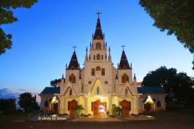 Gereja kristen di indonesia, terlepas dari fakta bahwa kristen sendiri merupakan. 15 Gambar Gereja Dengan Arsitektur Yang Indah Dan Unik Di Indonesia