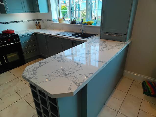 Great Yarmouth Kitchen Before & After — Bulgaria Dark Quartz Overlay | Quartzize