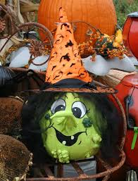 Painted Pumpkin And Gourd To Make A Witch Pumpkin Halloween Decorations Painted Pumpkins Witch Painting