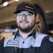 Meet Our Dealership Staff