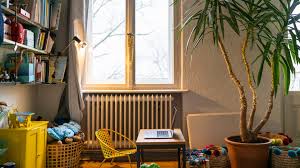 While not all lenders will list specific income requirements for their home equity products, many will still evaluate your income to make sure that you make enough money to pay your loan back. How To Share Space When Everyone Is Working From Home Architectural Digest