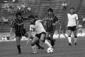 În acest context, autoritățile au transmis că vor construi un nou stadion, care va respecta toate standardele europene. Drumul Regelui Gheorghe Hagi De La Copilul SÄƒrac Din SÄƒcele La Cel Mai Bun Fotbalist Al Tuturor Timpurilor Din Romania Antena 1