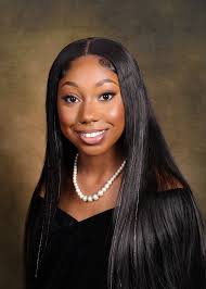 The Bullock County School District is proud to recognize and congratulate  the top academic achievers of Bullock County High School's graduating Class  of 2025. 🎓 Valedictorian: Mr. Zandarious Lee 🎓 Salutatorian: Ms.