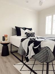 4 ways to makeover your bedroom for under $100. Guest Bedroom Makeover Stage A Bed On A Budget Me And Mr Jones