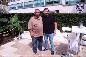 Tengku abdul rahman sultan ahmad shah. Johorsoutherntigers On Twitter Hrh Major General Tunku Ismail Ibni Sultan Ibrahim Crown Prince Of Johor Meeting Up And Sharing Ideas With Hrh Tengku Abdul Rahman Al Haj Ibni Sultan Haji Ahmad Shah Al Musta In