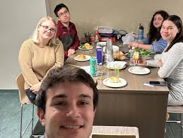 ShabbAUt throwback! Last week, 200 students participated in student-hosted  Shabbat experiences through Hillel's Shabbat Across AU! We love seeing  photos and hearing stories of how these students brought their own  interpretations and