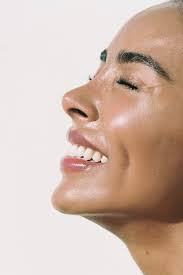 FRESH TALK WITH A SKINCARE INFLUENCER FROM LOS ANGELES